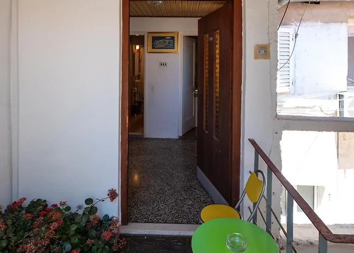 Apartment Timeless Antique Old Town With Terrace Zadar