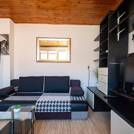 Timeless Antique Old Town With Terrace Appartement *