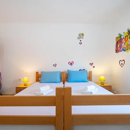 Apartment Timeless Antique Old Town With Terrace Zadar