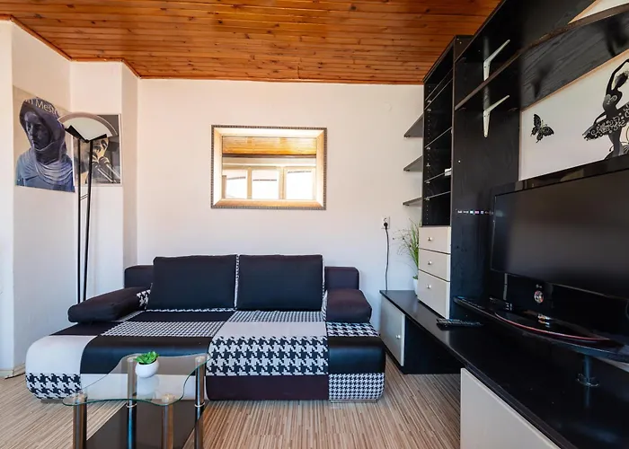 Timeless Antique Old Town With Terrace Apartman *