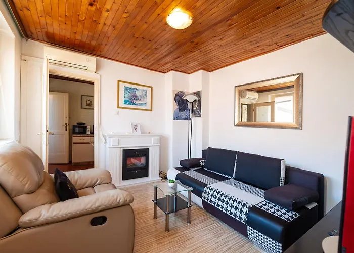 Апартаменты Timeless Antique Old Town With Terrace *