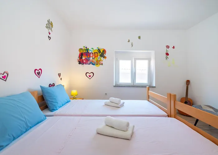 Апартаменты Timeless Antique Old Town With Terrace