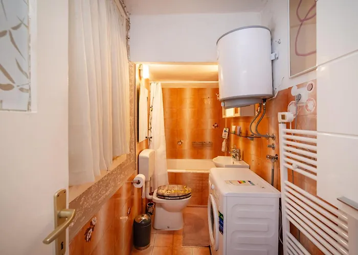 Apartman Timeless Antique Old Town With Terrace *