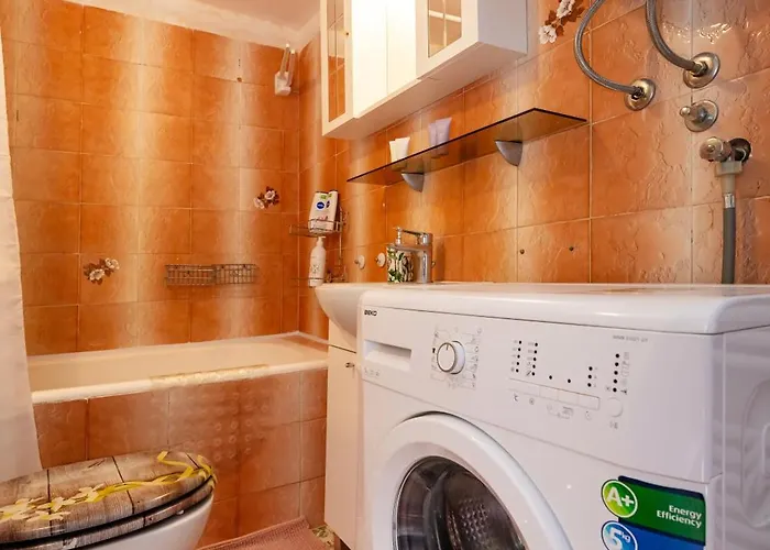 Апартаменты Timeless Antique Old Town With Terrace Задар